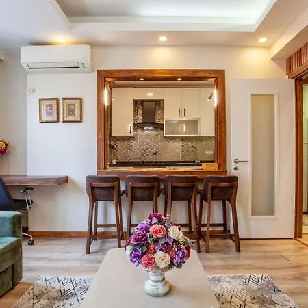 Mutlu Flat * اسطنبول