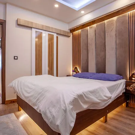 Mutlu Flat Apartament Stambuł